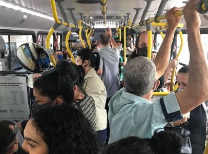 foto onibus lotado blumenau guilherme de morais_1