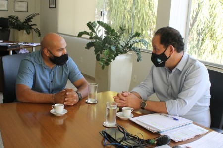 Reunião com vereador Alex Cordeiro de Laguna Carapã