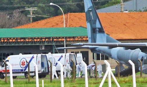 Dois pacientes foram levados a São Paulo para tratarem da Covid — Foto: SESMS/Reprodução