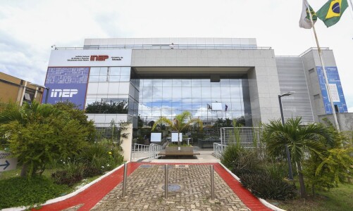 Edifício sede do Instituto Nacional de Estudos e Pesquisas Educacionais Anísio Teixeira (INEP).