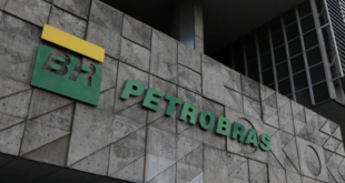 Petrobras anuncia novos poços e retomada de fábricas de fertilizantes